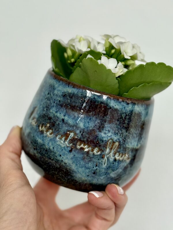 Cache-pot "La vie est une fleur"