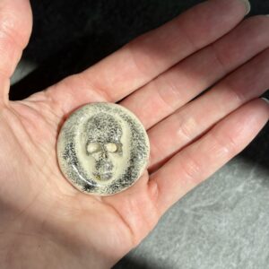 Worry stone skull