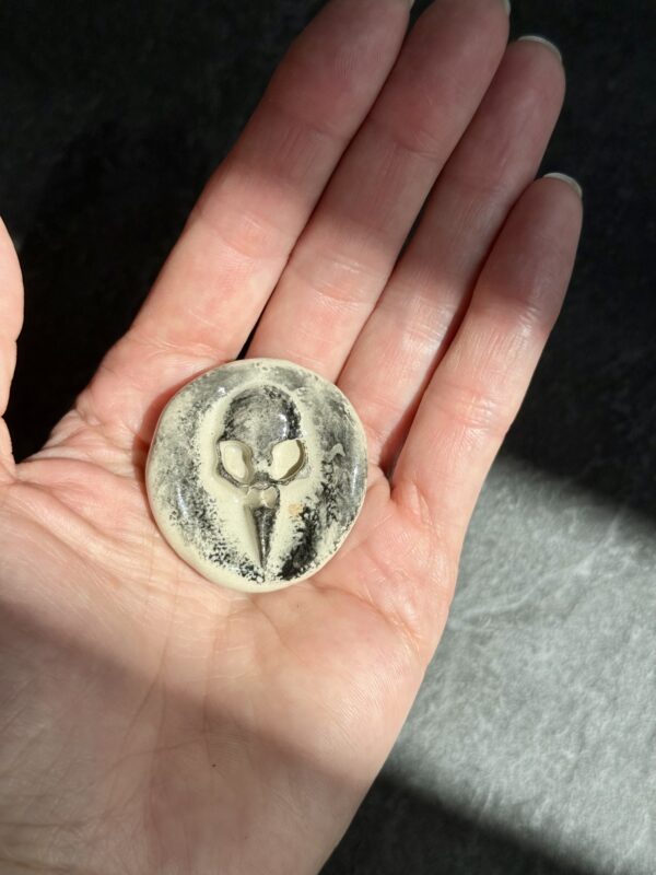 Worry stone skull