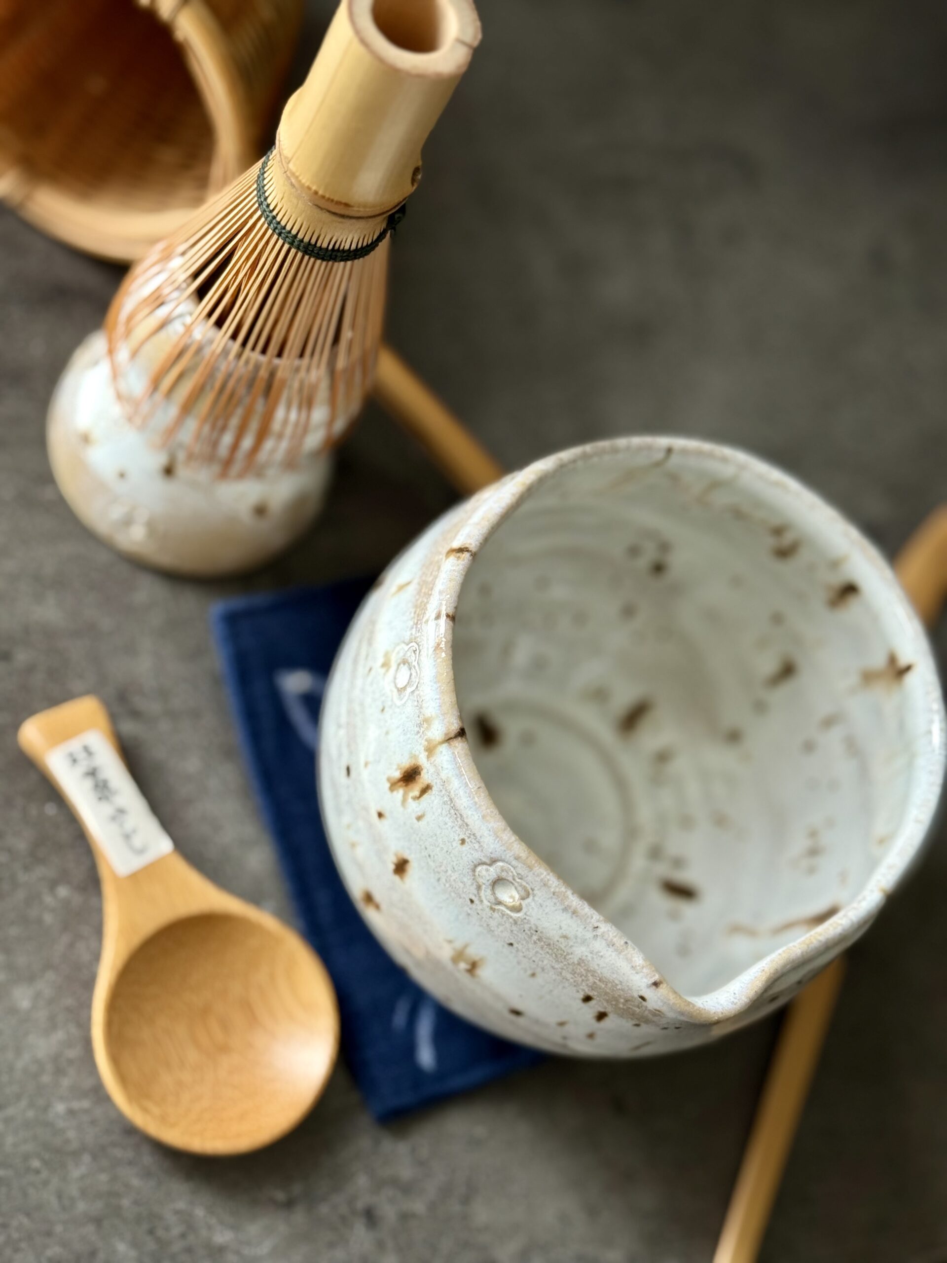 Bol à matcha et son porte fouet – Image 2