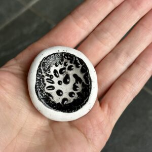 Worry stone structurée