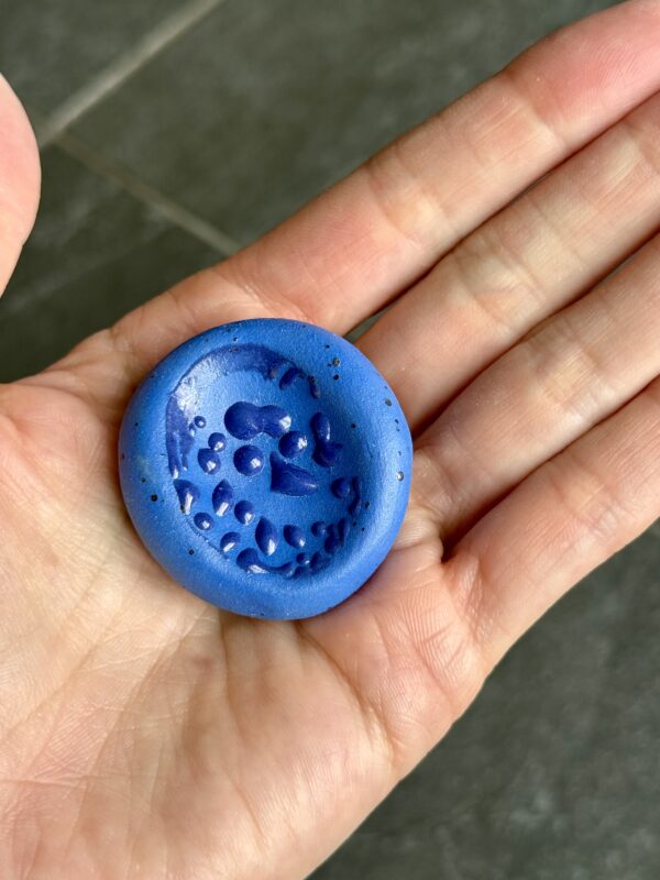 Worry stone structurée
